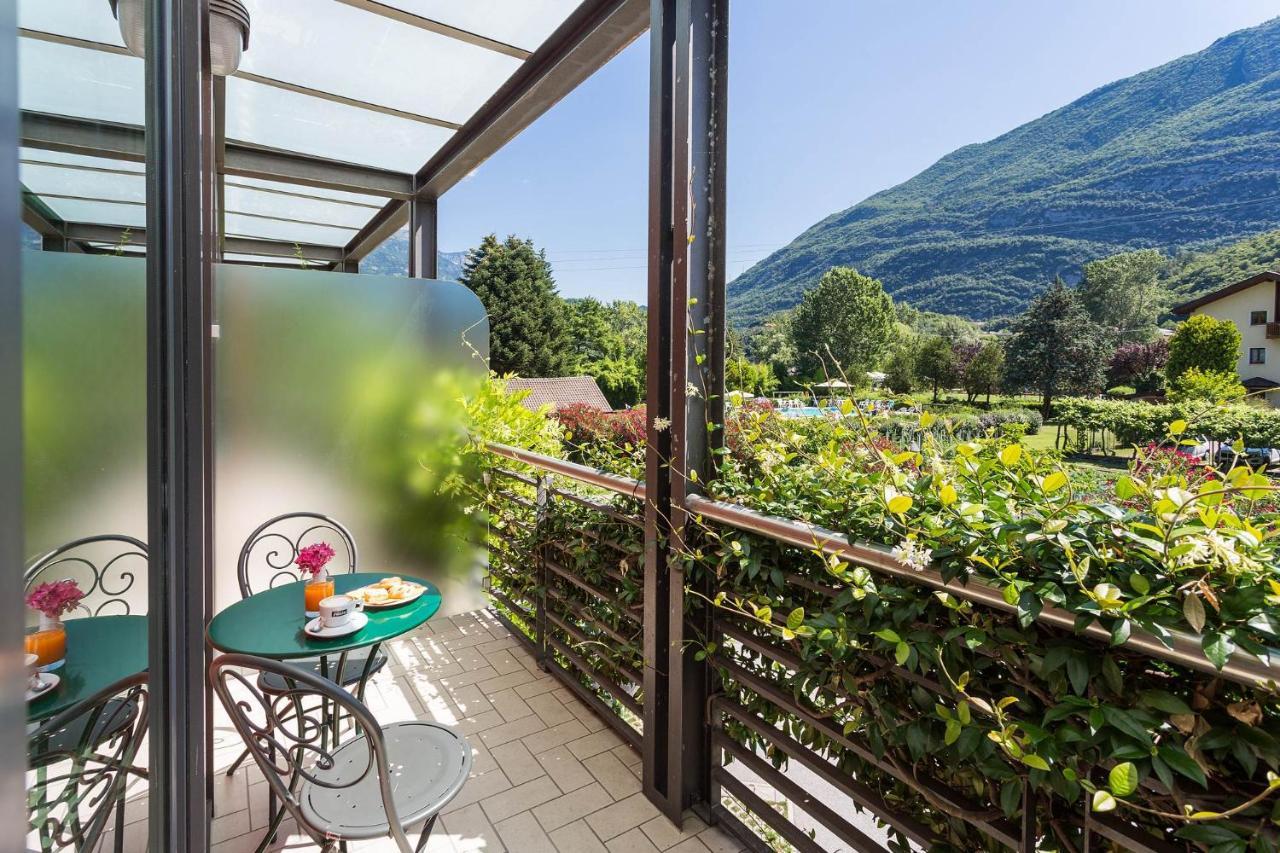 Hotel Due Laghi Padergnone Εξωτερικό φωτογραφία
