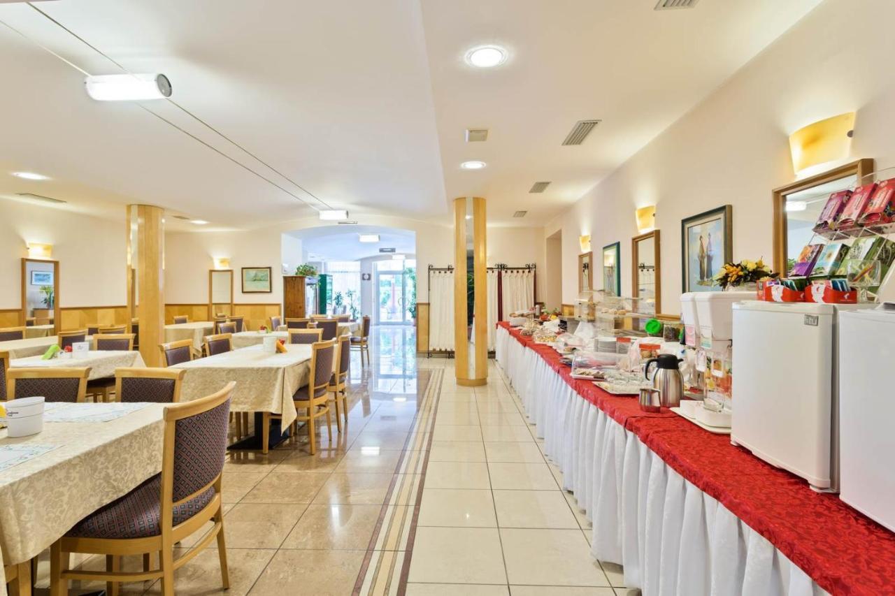 Hotel Due Laghi Padergnone Εξωτερικό φωτογραφία