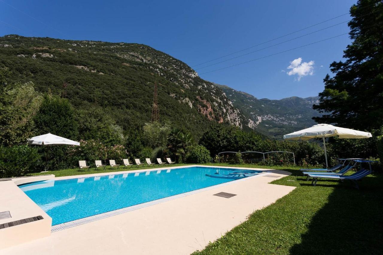 Hotel Due Laghi Padergnone Εξωτερικό φωτογραφία