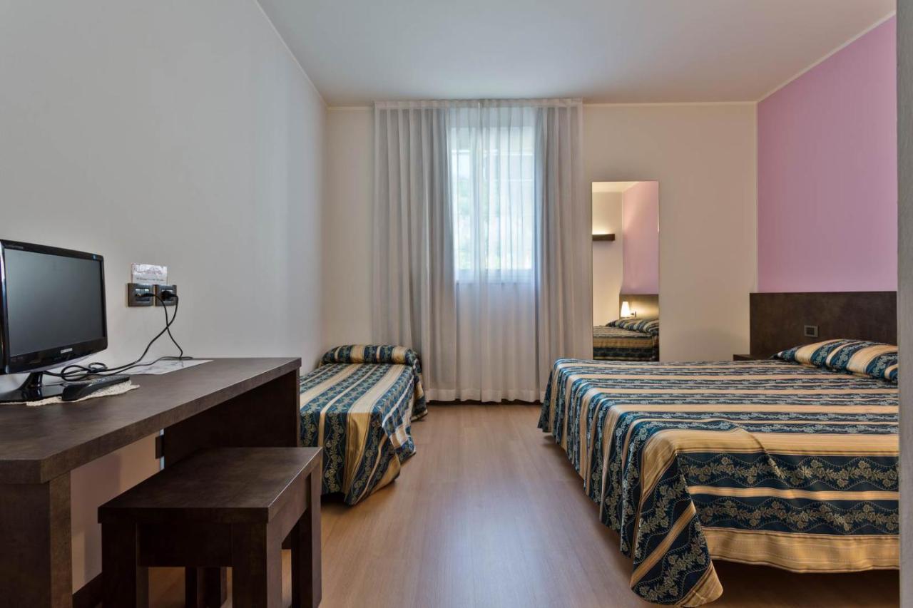 Hotel Due Laghi Padergnone Εξωτερικό φωτογραφία